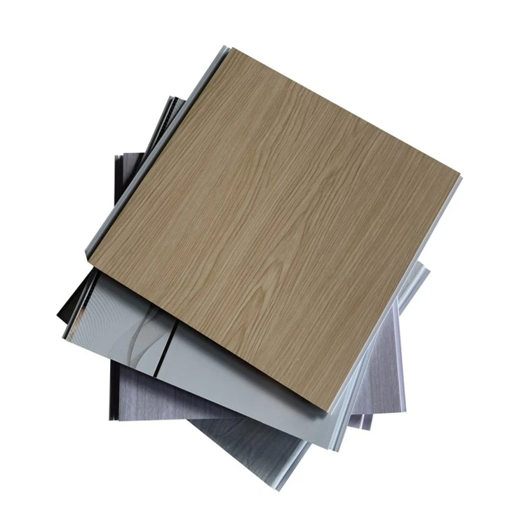 לוח PVC לתקרה