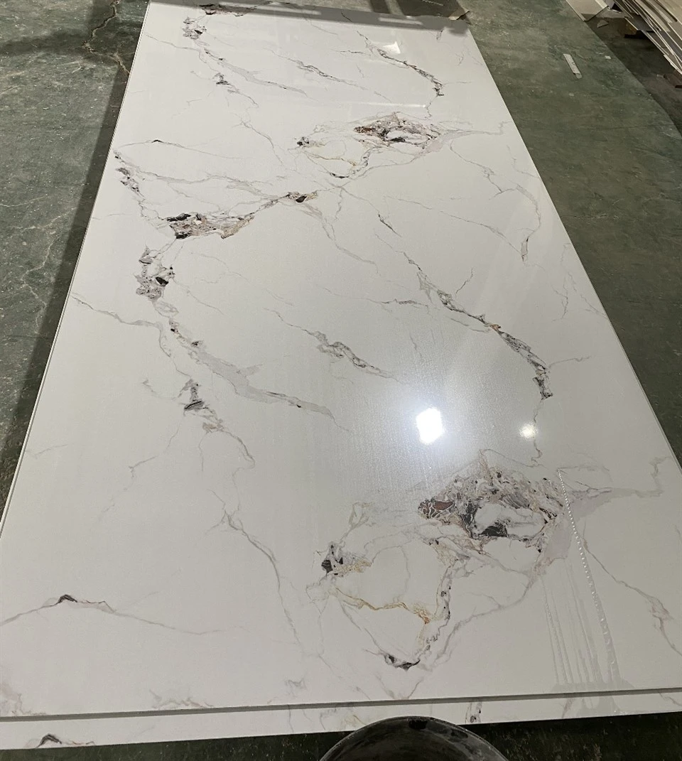 לוח קיר שיש PVC 4x8