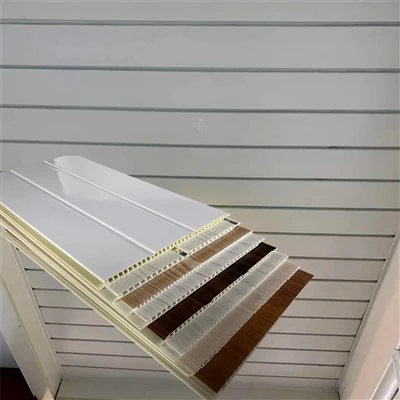 תקרת PVC מרפסת